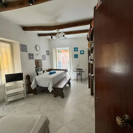 Apartment La Casa Al Porto *