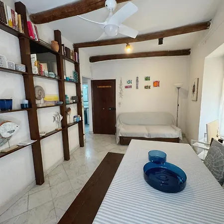 Apartment La Casa Al Porto Camogli